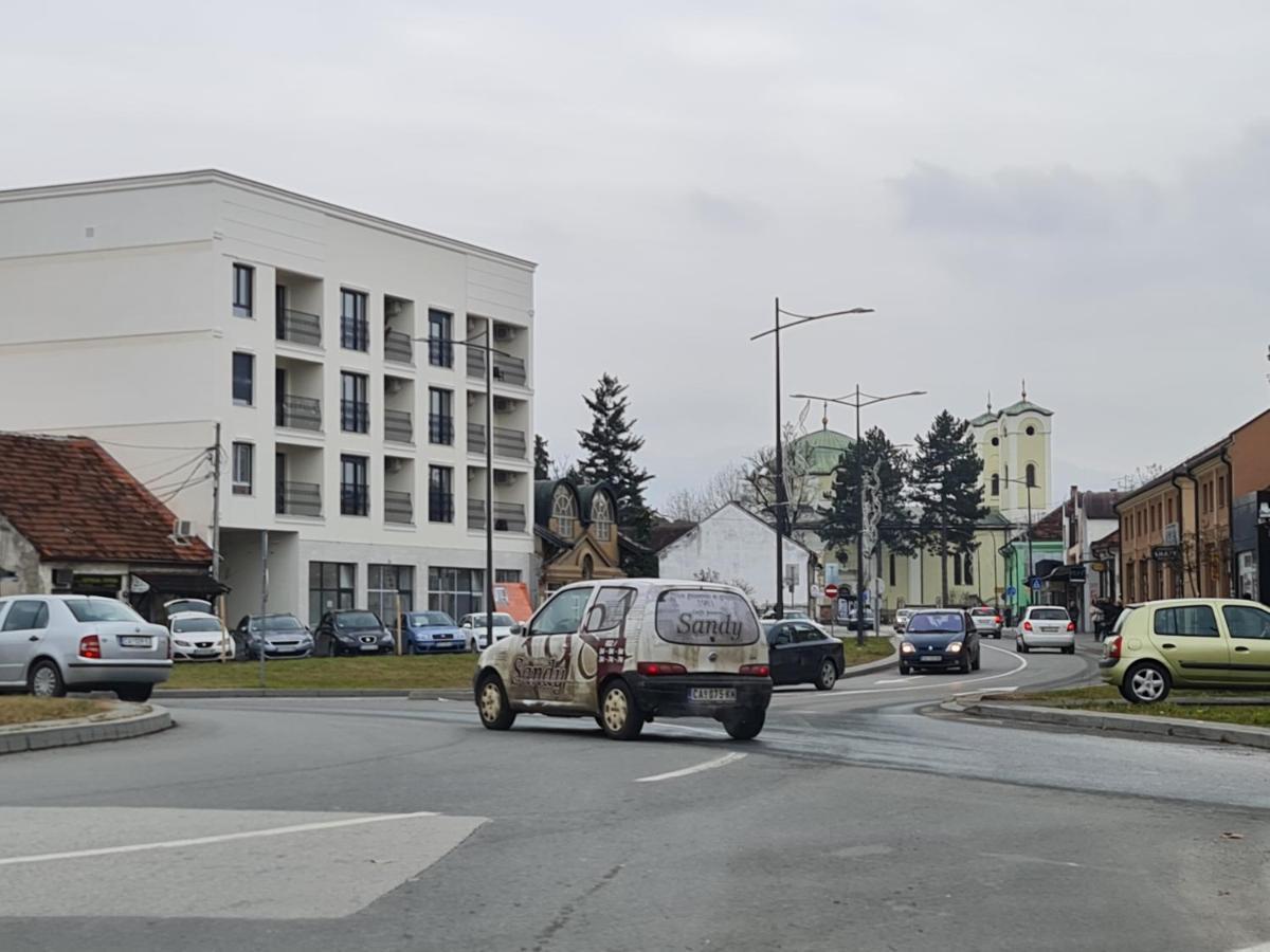 Grand Lux Apartman Cacak Exterior photo