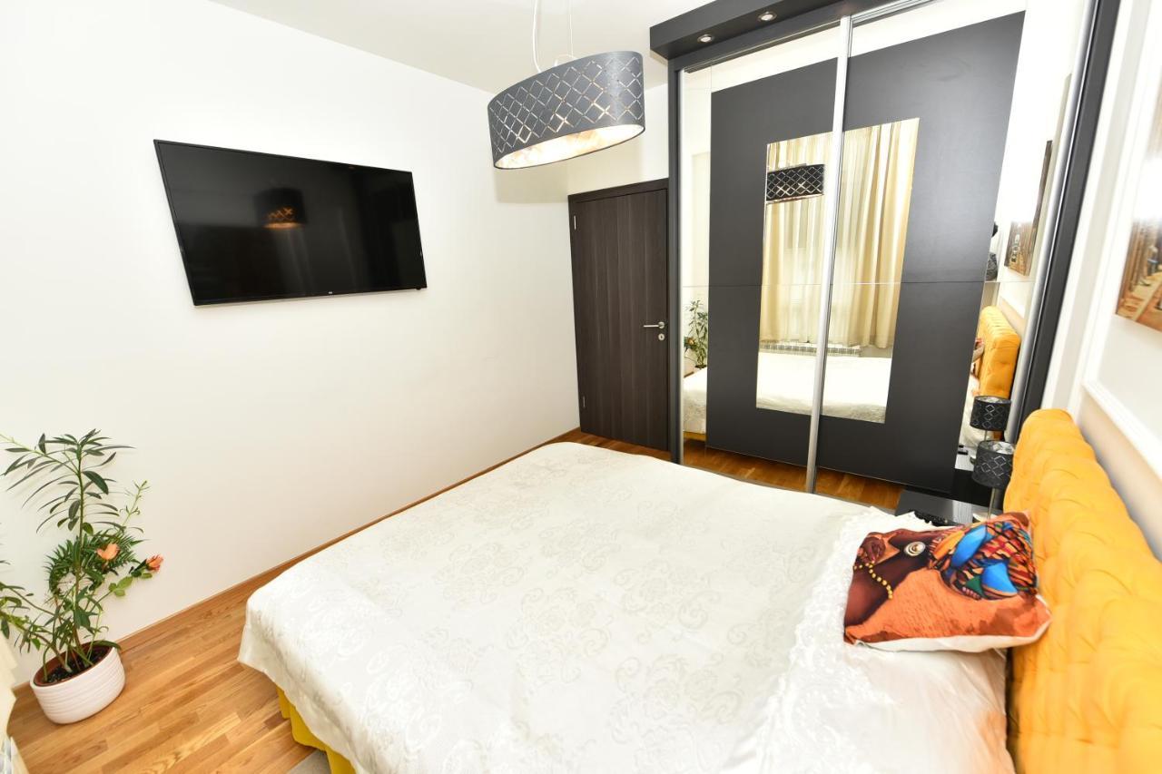 Grand Lux Apartman Cacak Exterior photo