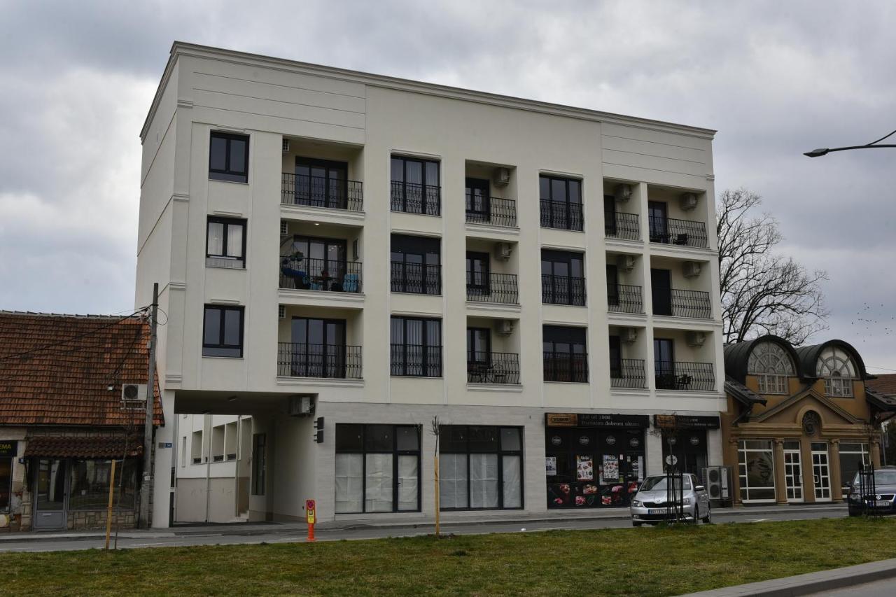 Grand Lux Apartman Cacak Exterior photo